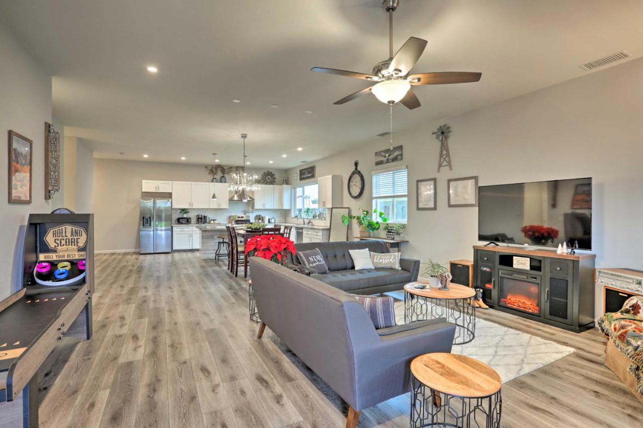 Stunning Clovis Home About 1 Mile To Old Town! Екстер'єр фото